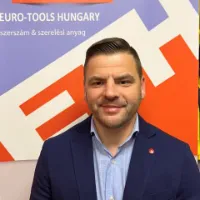 Schmitzhofer Károly